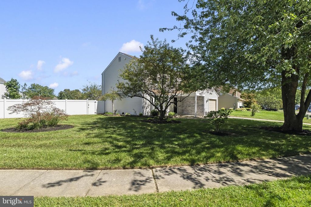 20 HARTSDALE LN, SICKLERVILLE, NJ 08081 — photo 3