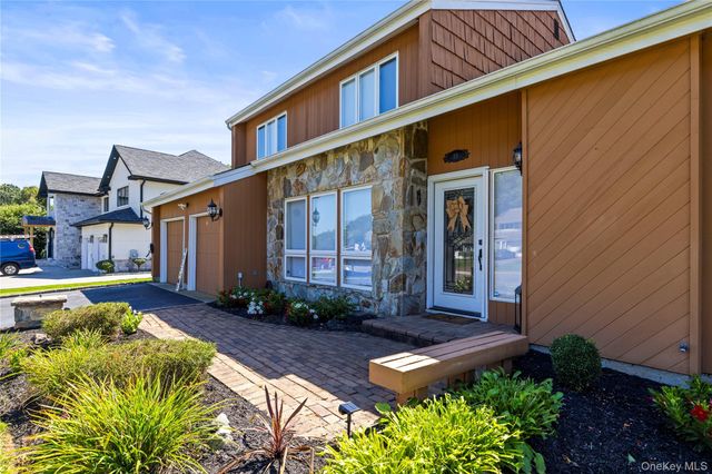 53 Timber Ridge Drive, Commack, NY 11725