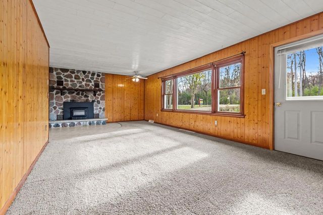 W3718 County K Road, Markesan, WI 53946