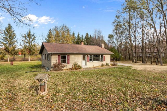 W3718 County K Road, Markesan, WI 53946