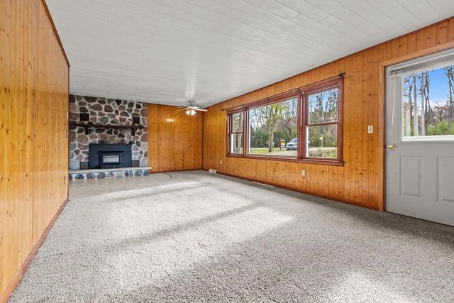 W3718 County K Road, Markesan, WI 53946