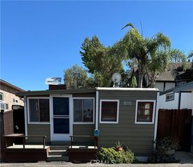 85 Riversea Road, Seal Beach, CA 90740