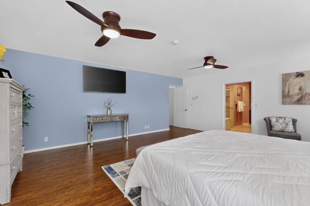 4809 14th Street NW, Albuquerque, NM 87107