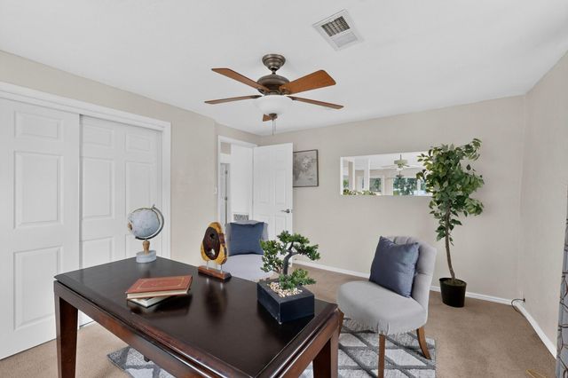 4809 14th Street NW, Albuquerque, NM 87107