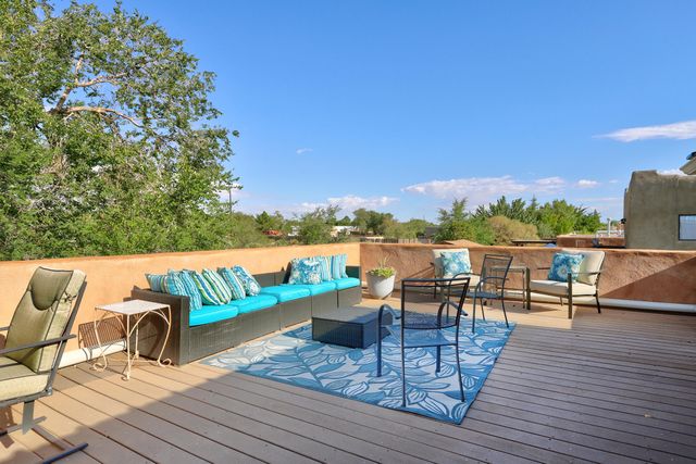 4809 14th Street NW, Albuquerque, NM 87107