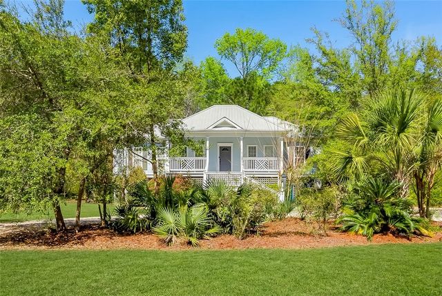 1359 Sapelo Circle NE, Townsend, GA 31331