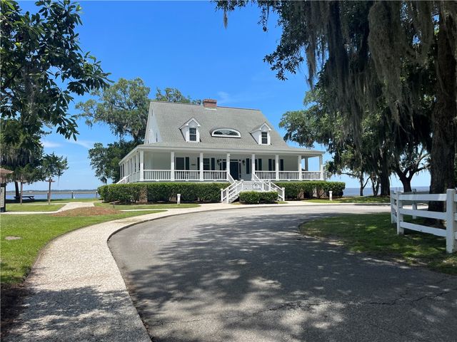 1359 Sapelo Circle NE, Townsend, GA 31331