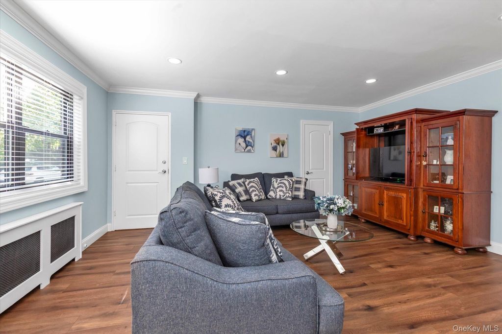 19-10 202nd Street 1-57, Bayside, NY 11360 — photo 3