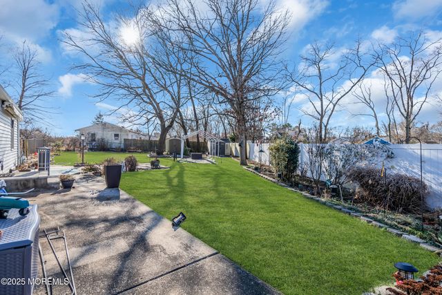 34 Clark Drive, Howell, NJ 07731