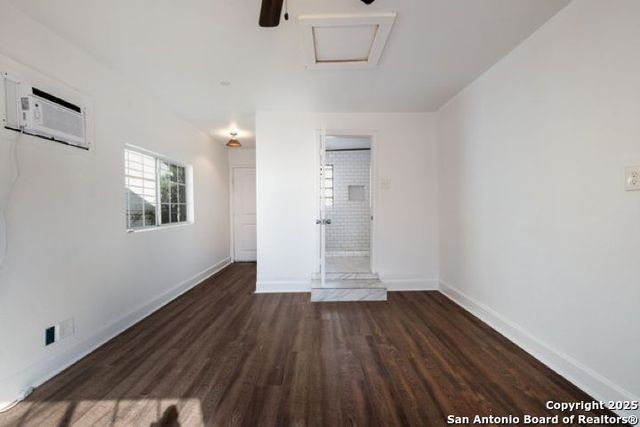 302 Shadwell Drive, San Antonio, TX 78228