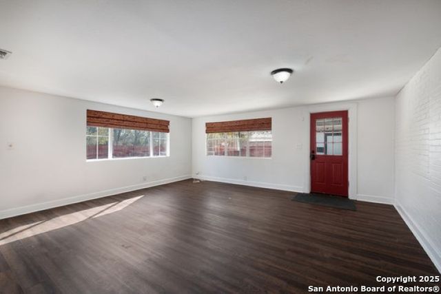 302 Shadwell Drive, San Antonio, TX 78228