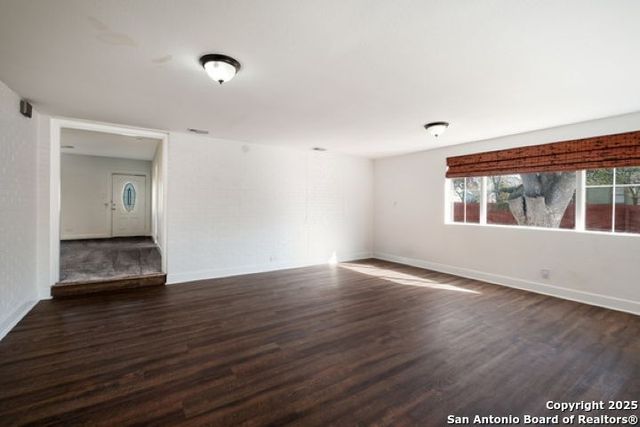 302 Shadwell Drive, San Antonio, TX 78228