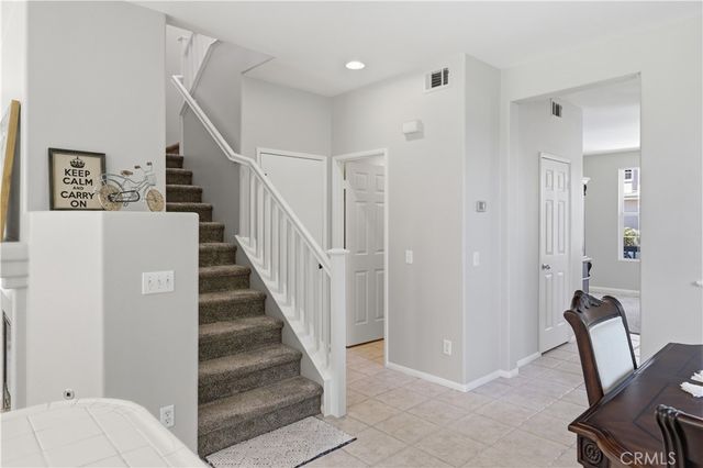 100 Lydia Lane, Corona, CA 92882