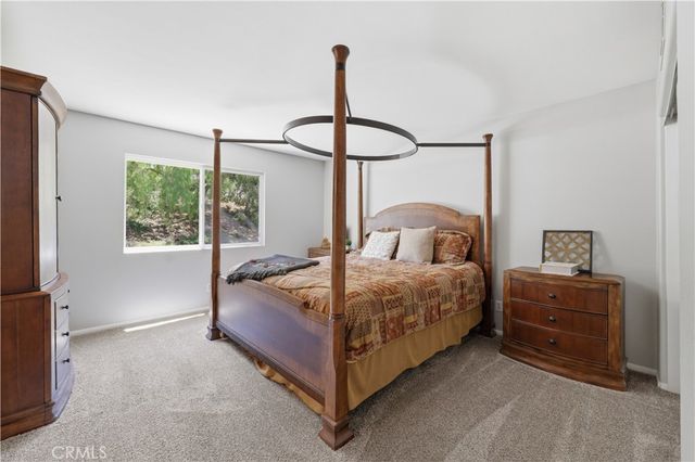 100 Lydia Lane, Corona, CA 92882