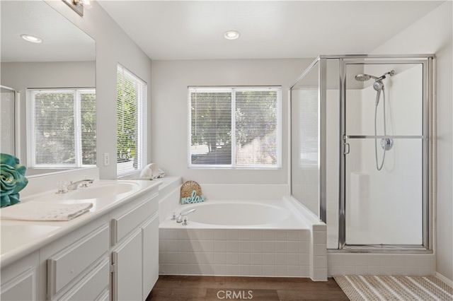 100 Lydia Lane, Corona, CA 92882