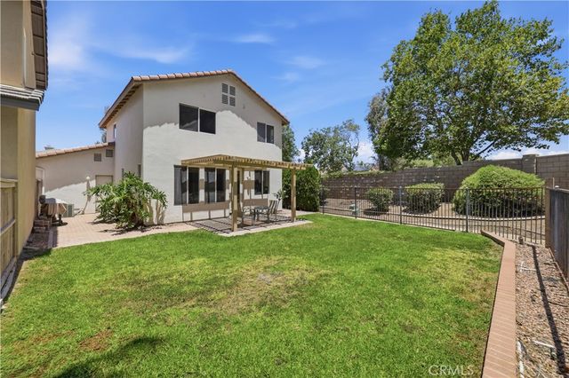 100 Lydia Lane, Corona, CA 92882