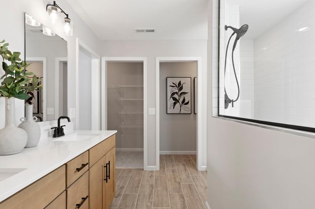 6284 61st Street S, Cottage Grove, MN 55016