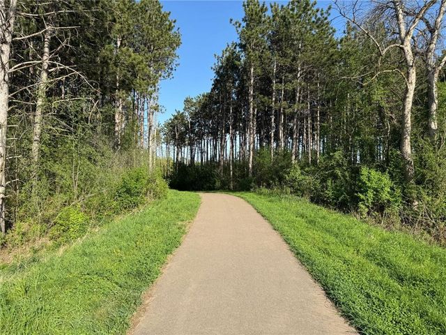 6284 61st Street S, Cottage Grove, MN 55016