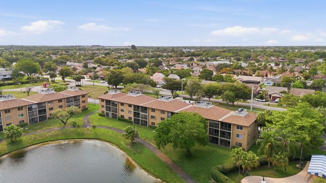 7900 NW 50th Street 204, Lauderhill, FL 33351