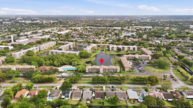 7900 NW 50th Street 204, Lauderhill, FL 33351