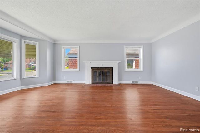 18708 Robson Street, Detroit, MI 48235