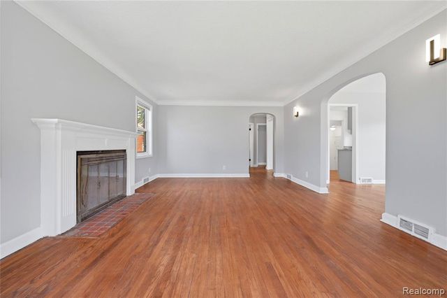 18708 Robson Street, Detroit, MI 48235