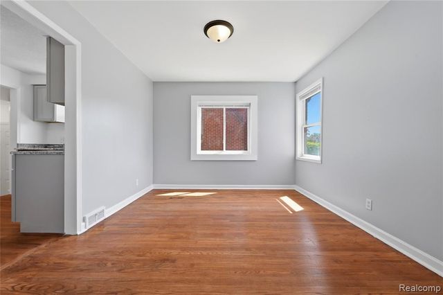 18708 Robson Street, Detroit, MI 48235
