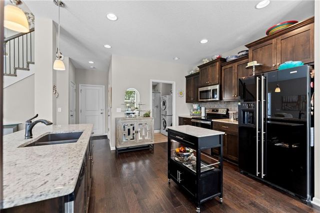 1309 N 158th Terrace, Basehor, KS 66007