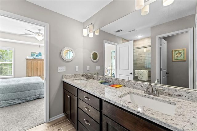 1309 N 158th Terrace, Basehor, KS 66007