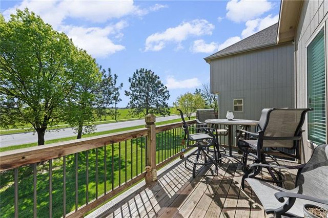 1309 N 158th Terrace, Basehor, KS 66007