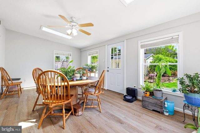 14703 CARLBERN DR, Centreville, VA 20120