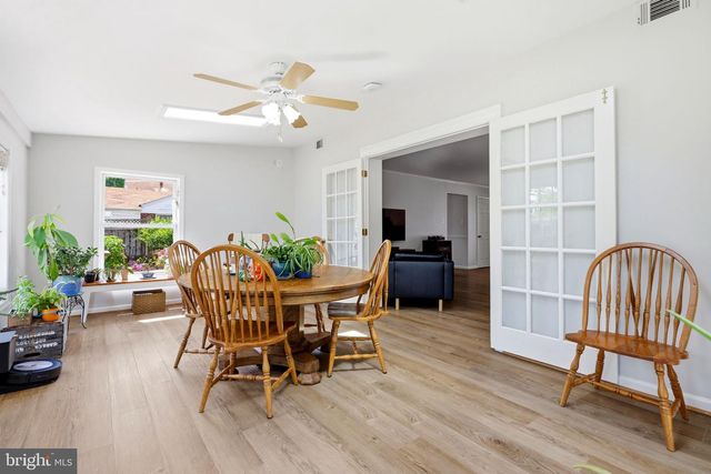 14703 CARLBERN DR, Centreville, VA 20120