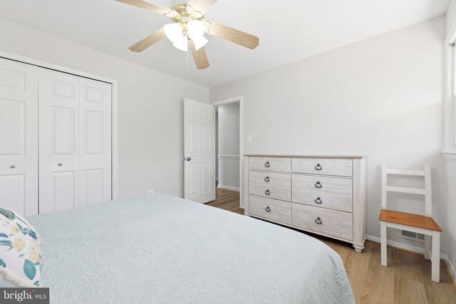 14703 CARLBERN DR, Centreville, VA 20120