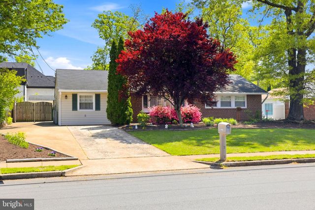 14703 CARLBERN DR, Centreville, VA 20120