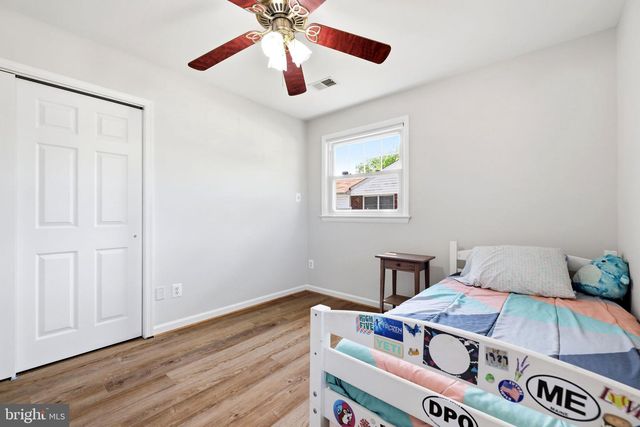 14703 CARLBERN DR, Centreville, VA 20120