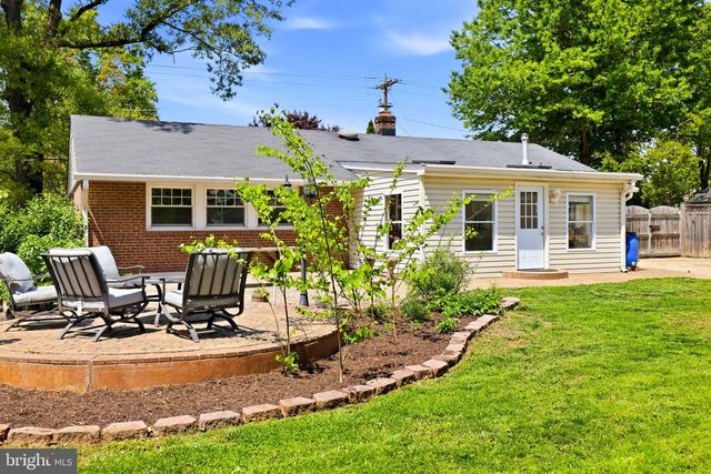 14703 CARLBERN DR, Centreville, VA 20120