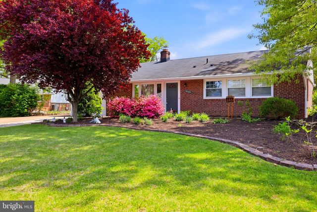 14703 CARLBERN DR, Centreville, VA 20120