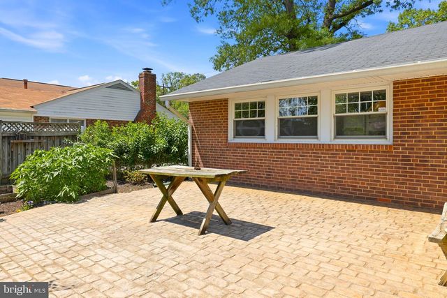 14703 CARLBERN DR, Centreville, VA 20120