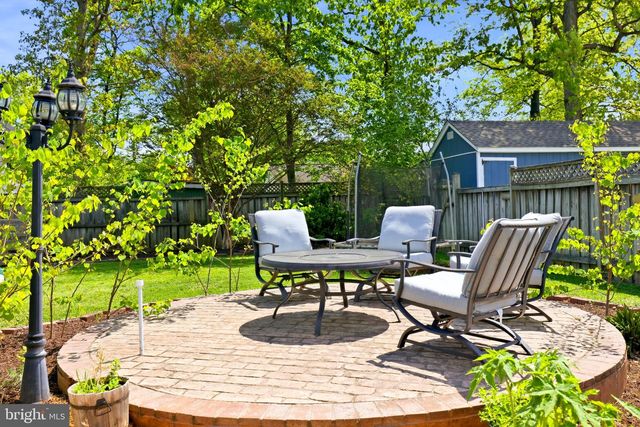 14703 CARLBERN DR, Centreville, VA 20120
