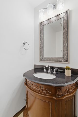 1889 Winkler Court, Lisle, IL 60532