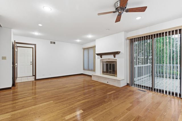 1889 Winkler Court, Lisle, IL 60532