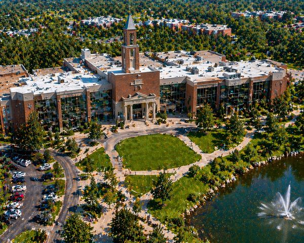 1889 Winkler Court, Lisle, IL 60532