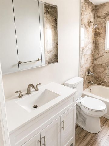 4827 NW 43RD Court, Lauderdale Lakes, FL 33319