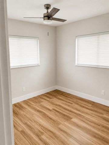 4827 NW 43RD Court, Lauderdale Lakes, FL 33319