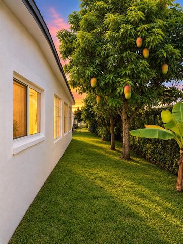 4827 NW 43RD Court, Lauderdale Lakes, FL 33319