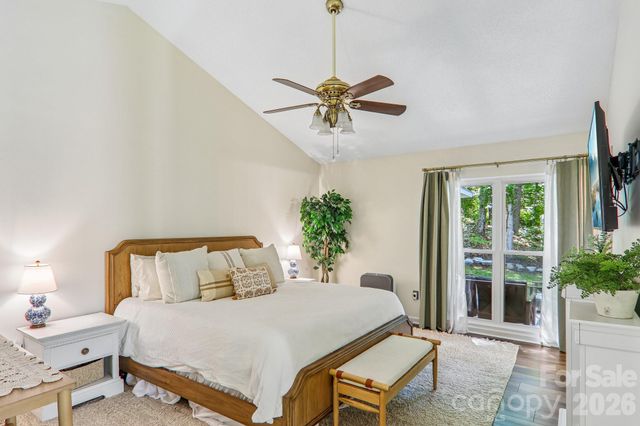401 Heather Marie Drive, Hendersonville, NC 28792