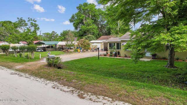 110 SHAFFER Avenue, Crescent City, FL 32112