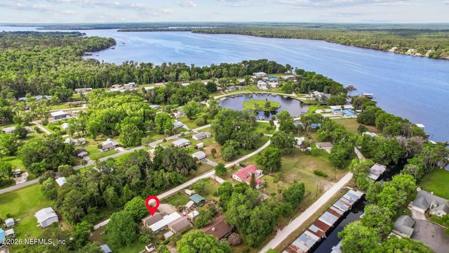 110 SHAFFER Avenue, Crescent City, FL 32112
