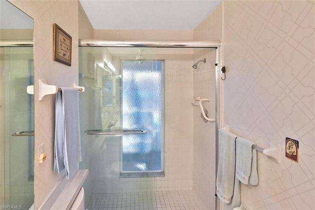 201 McGregor Park CIR 201, Fort Myers, FL 33908