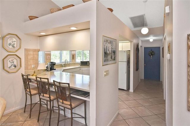 201 McGregor Park CIR 201, Fort Myers, FL 33908